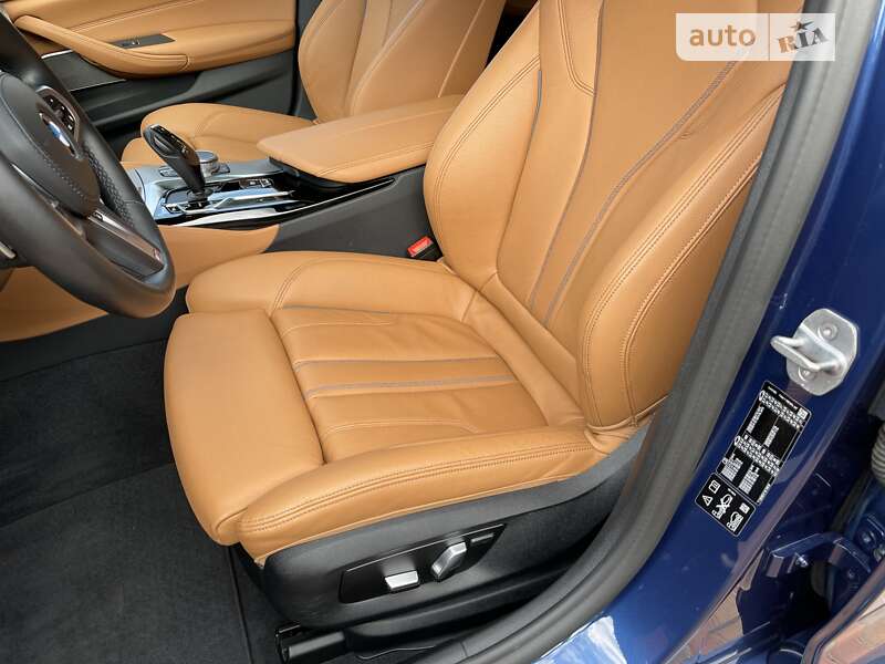 Седан BMW 5 Series 2021 в Києві