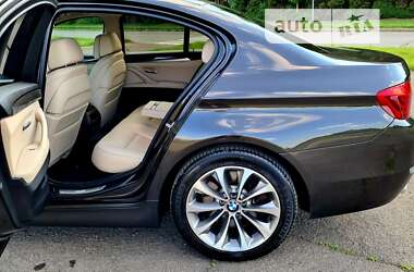 Седан BMW 5 Series 2013 в Львові