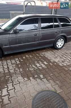 Универсал BMW 5 Series 2000 в Сумах