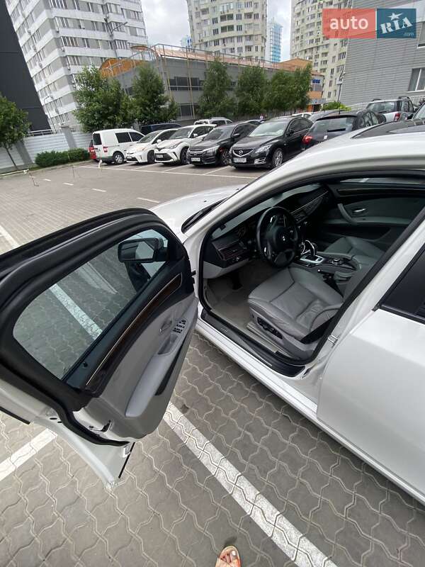 Седан BMW 5 Series 2008 в Одессе