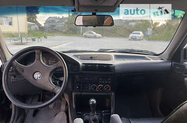 Седан BMW 5 Series 1990 в 