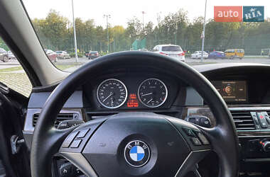 Седан BMW 5 Series 2004 в 