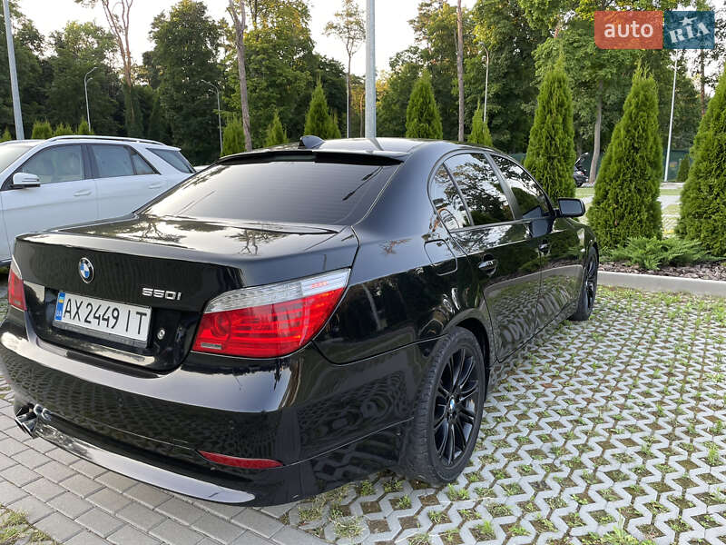 Седан BMW 5 Series 2004 в Харькове