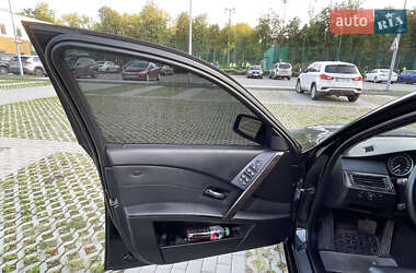 Седан BMW 5 Series 2004 в 