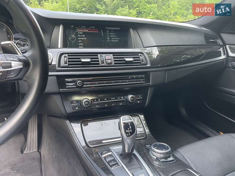 Седан BMW 5 Series 2014 в Львове