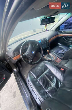 Седан BMW 5 Series 1998 в Киеве