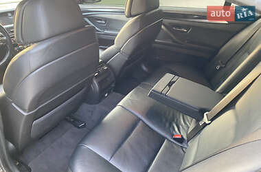 Седан BMW 5 Series 2010 в 