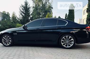 Седан BMW 5 Series 2015 в Вінниці