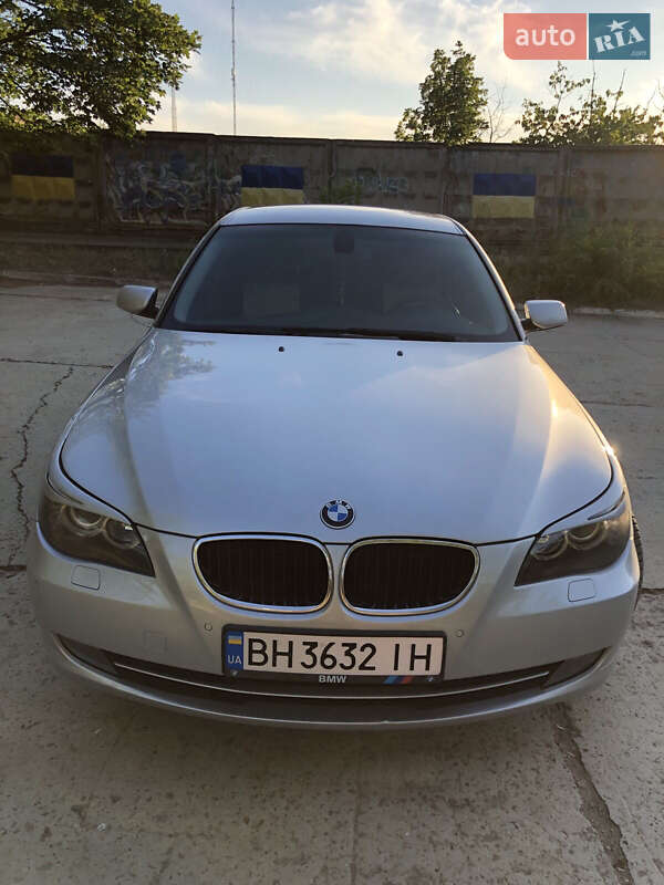 Седан BMW 5 Series 2008 в Одессе