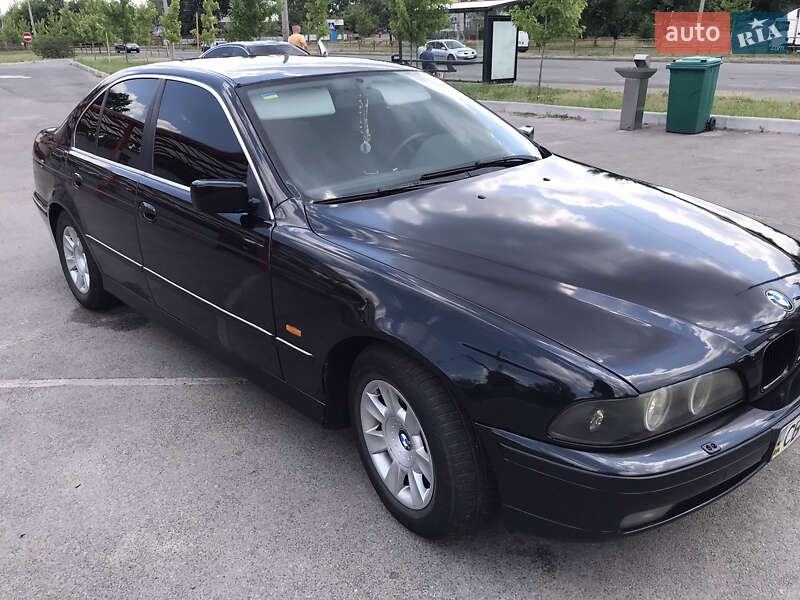 Седан BMW 5 Series 1997 в Чернигове