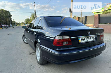 Седан BMW 5 Series 2000 в Одессе