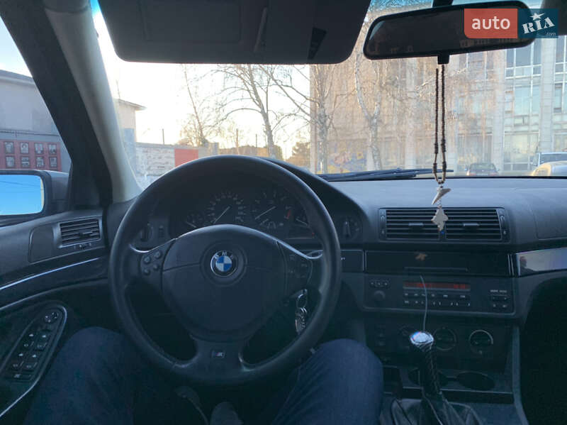Седан BMW 5 Series 1998 в Одессе