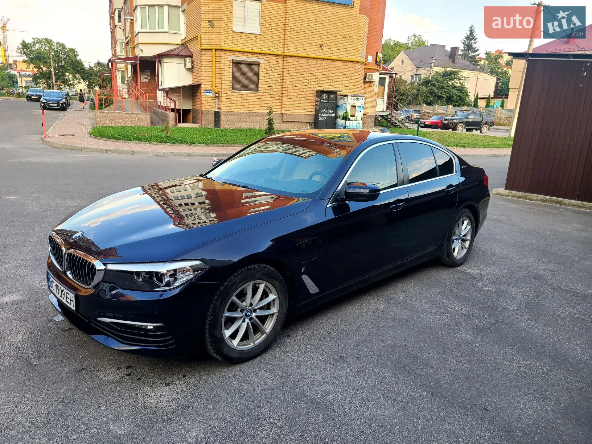 2019 BMW 5er - мініатюра 2