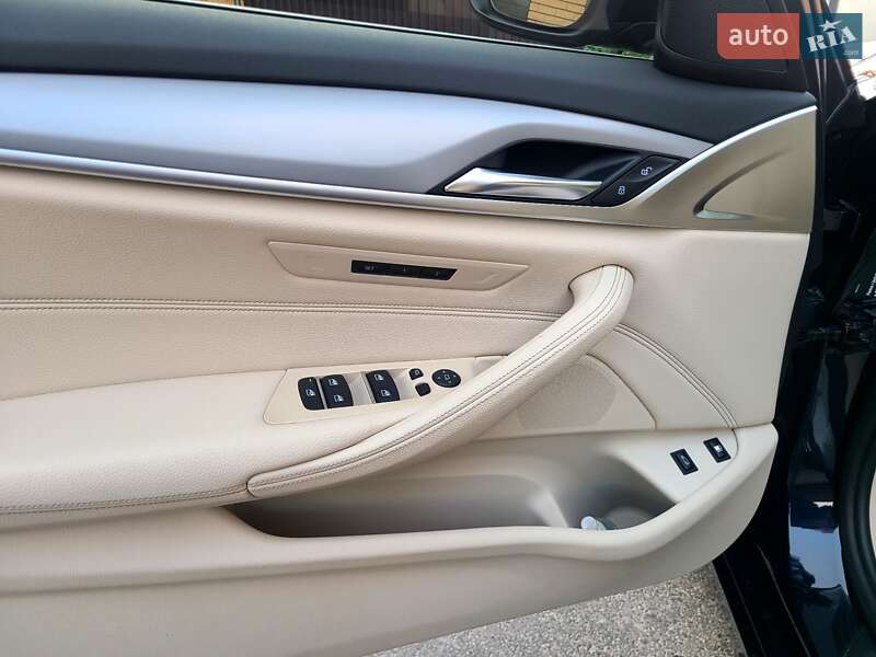 Седан BMW 5 Series 2019 в Тернополе фото 8 Седан BMW 5 Series 2019 в Тернополе
