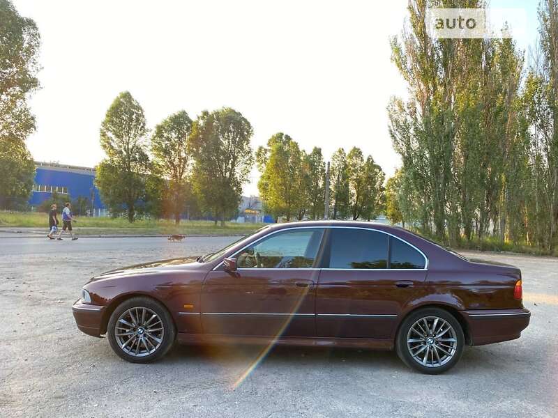 Седан BMW 5 Series 1997 в Дніпрі