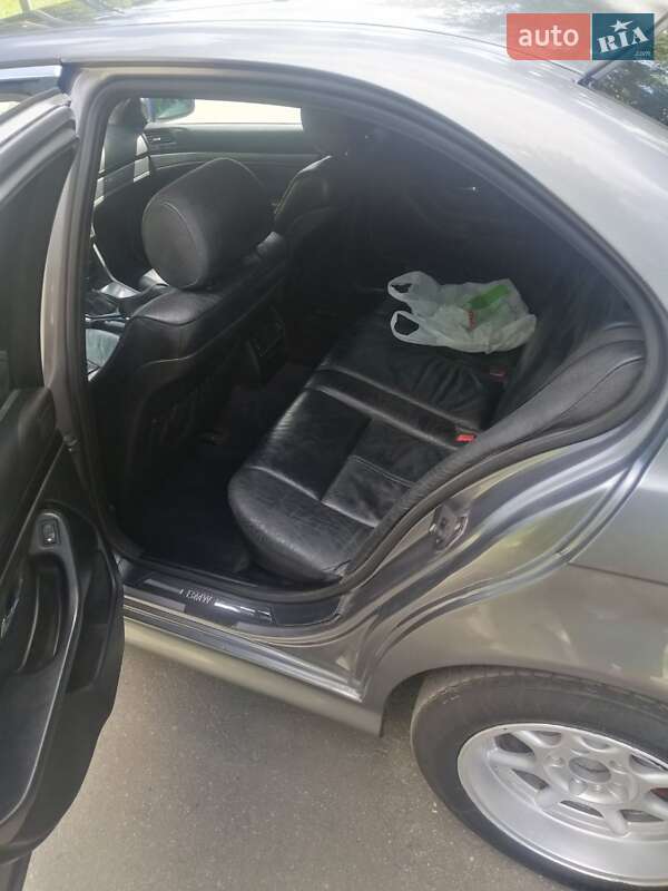 Седан BMW 5 Series 1998 в Першотравенську фото 11 Седан BMW 5 Series 1998 в Першотравенську