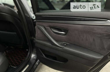 Седан BMW 5 Series 2010 в 