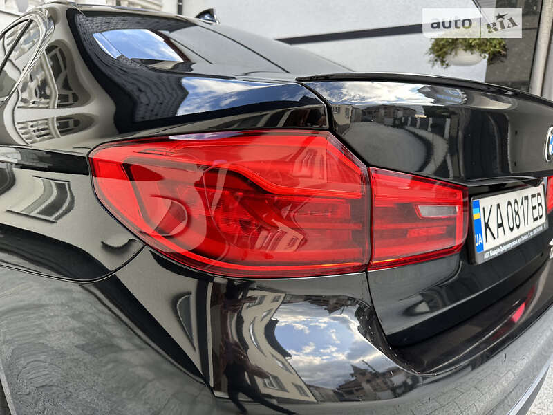 Седан BMW 5 Series 2017 в Тячеве