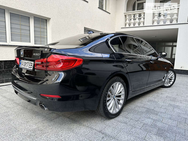 Седан BMW 5 Series 2017 в Тячеве