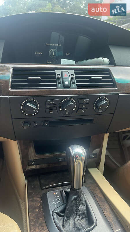 Седан BMW 5 Series 2007 в Полтаві