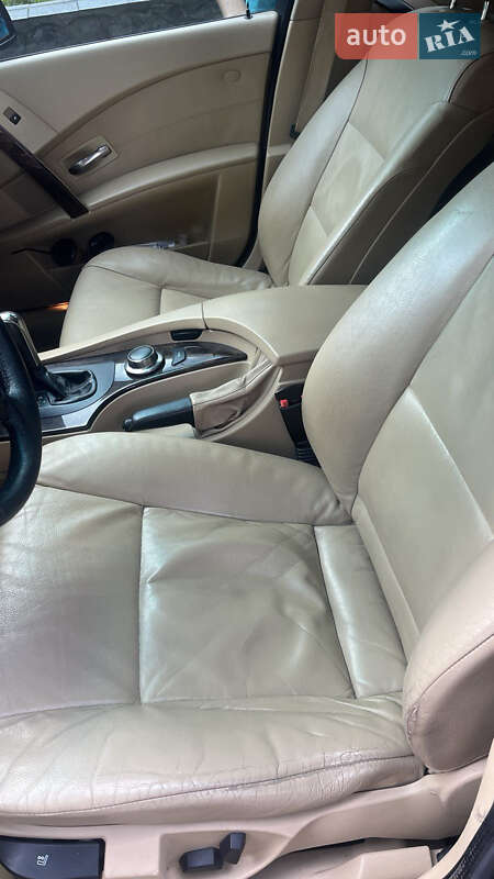 Седан BMW 5 Series 2007 в Полтаві