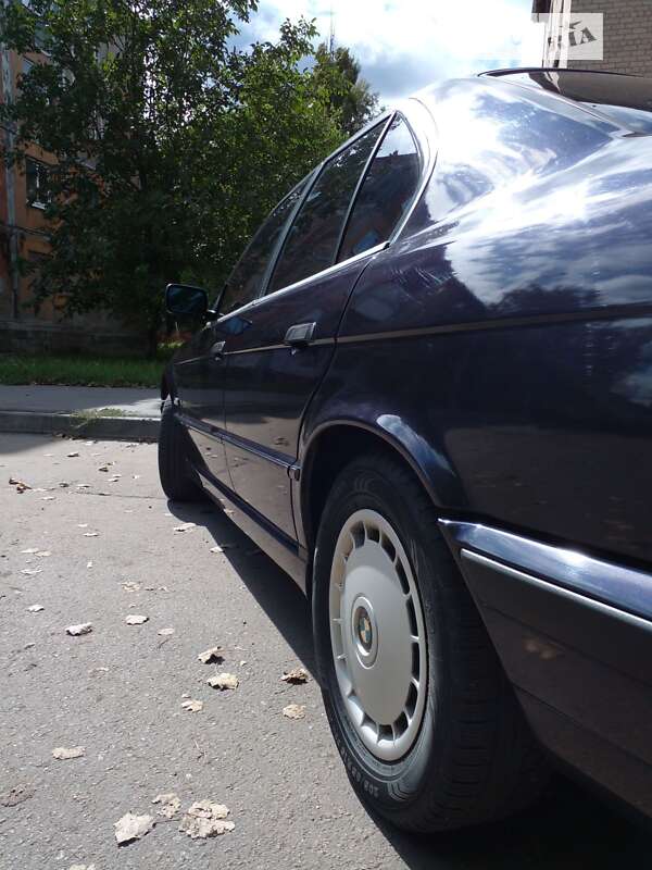 Седан BMW 5 Series 1995 в Добропіллі