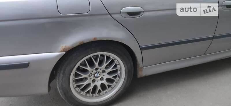 Седан BMW 5 Series 1997 в Харькове