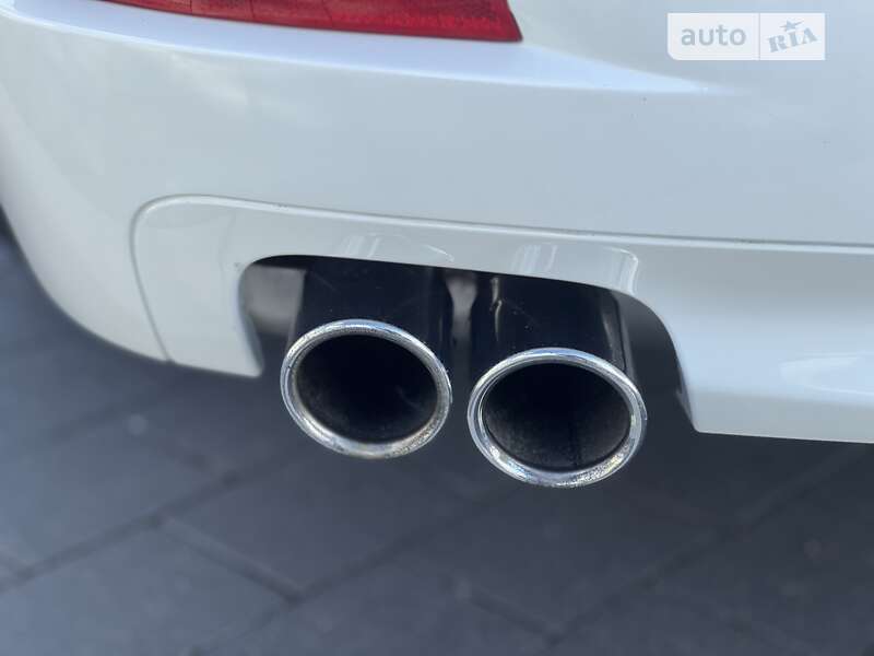 Седан BMW 5 Series 2016 в Мукачево