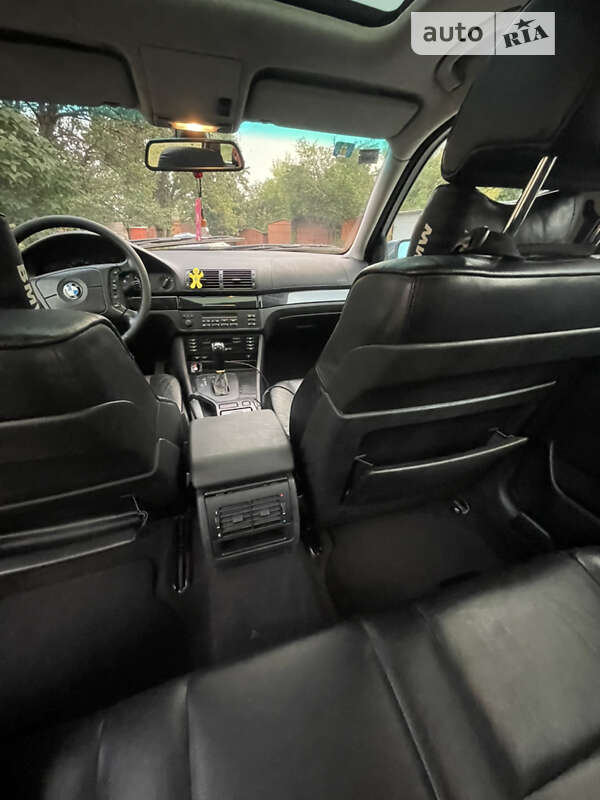 Універсал BMW 5 Series 2000 в Сарнах