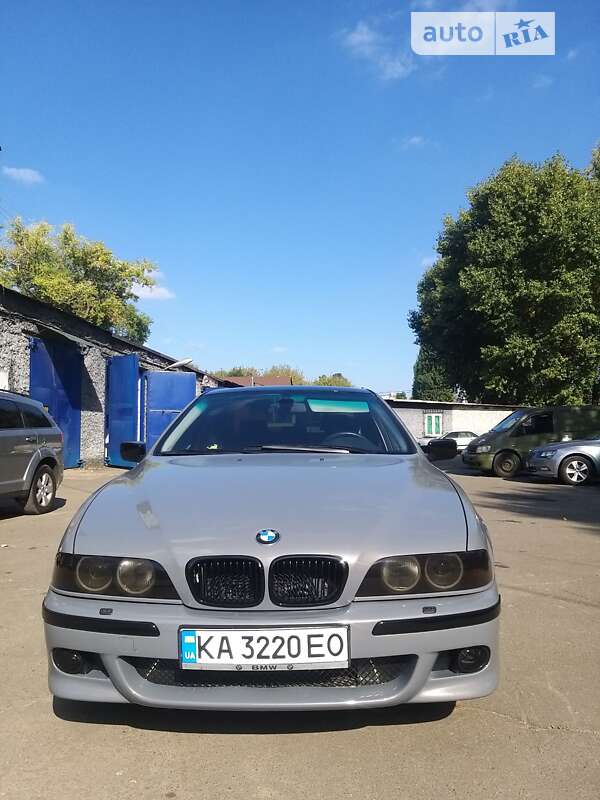 Седан BMW 5 Series 1999 в 