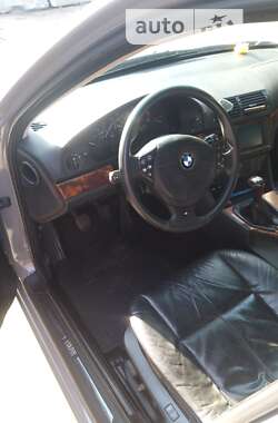 Седан BMW 5 Series 1999 в 