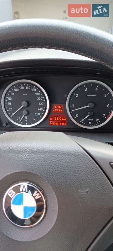 Седан BMW 5 Series 2004 в Костопілі