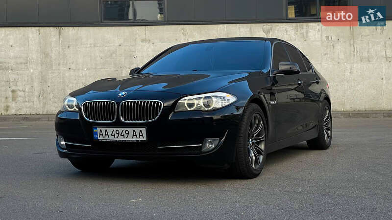 Седан BMW 5 Series 2013 в Киеве