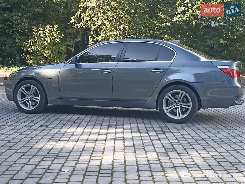 Седан BMW 5 Series 2006 в Львове