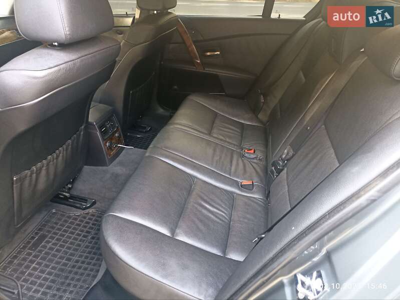 Седан BMW 5 Series 2006 в Львове