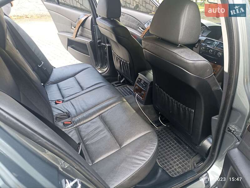 Седан BMW 5 Series 2006 в Львове