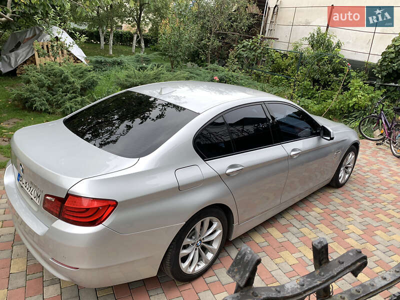 Седан BMW 5 Series 2011 в Самборе фото 7 Седан BMW 5 Series 2011 в Самборе