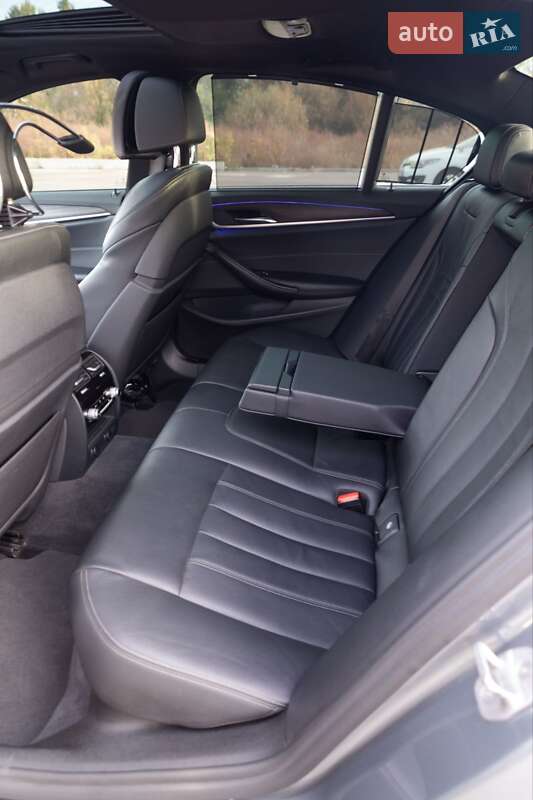 Седан BMW 5 Series 2017 в Києві