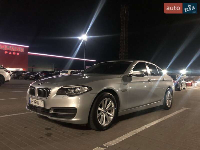 Седан BMW 5 Series 2014 в Вінниці