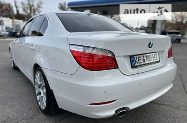 Седан BMW 5 Series 2008 в 