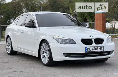 Седан BMW 5 Series 2008 в 