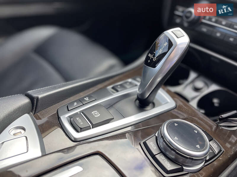 Седан BMW 5 Series 2013 в Харкові