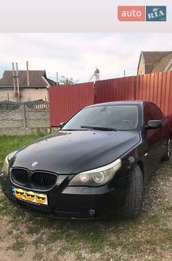 Седан BMW 5 Series 2004 в Запоріжжі