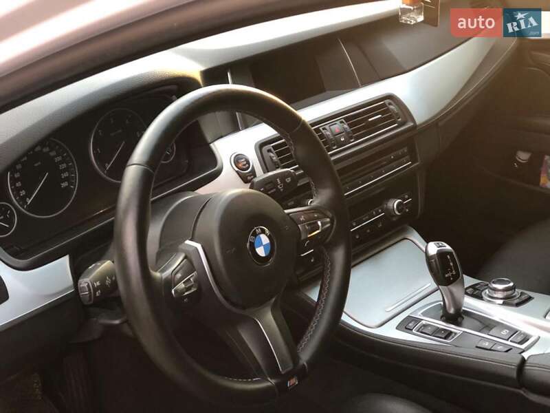 Седан BMW 5 Series 2016 в Рівному фото 20 Седан BMW 5 Series 2016 в Рівному