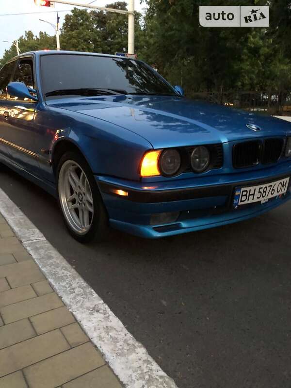 Седан BMW 5 Series 1994 в Измаиле