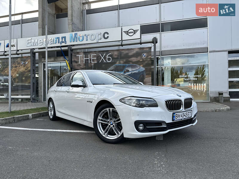 Седан BMW 5 Series 2014 в Одессе