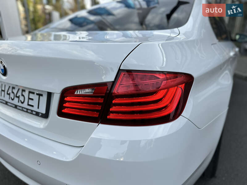 Седан BMW 5 Series 2014 в Одессе