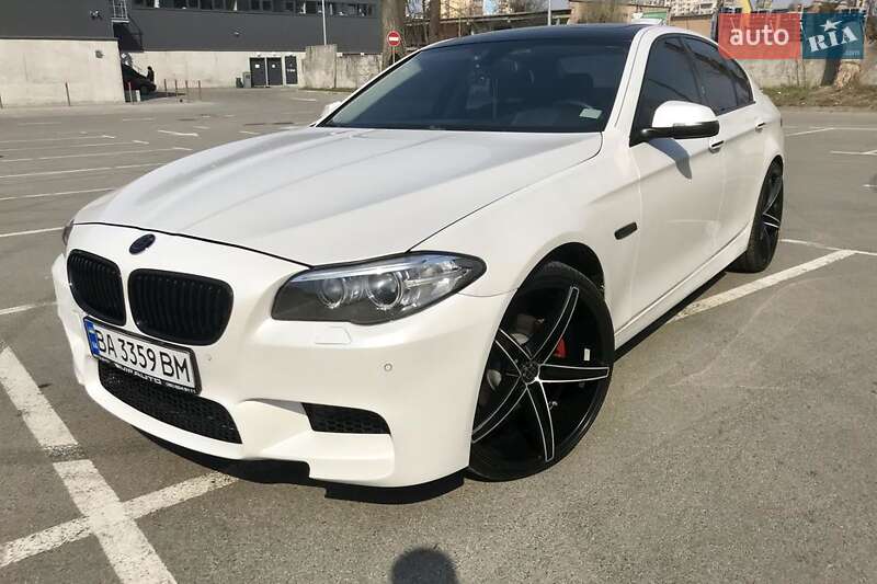 Седан BMW 5 Series 2014 в 