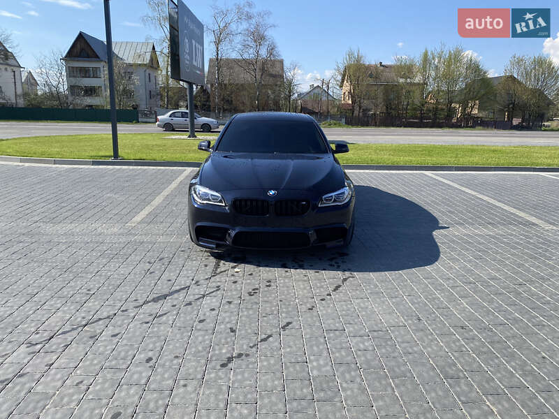 Седан BMW 5 Series 2012 в Кременчуге