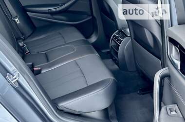 Седан BMW 5 Series 2017 в Киеве